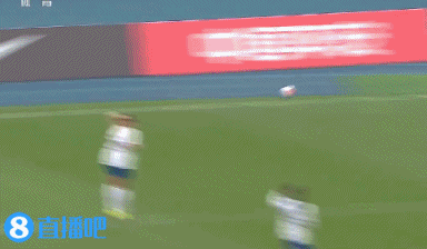 半场-张馨、邵子钦破门智杰失良机 中国女足2-0乌兹别克斯坦