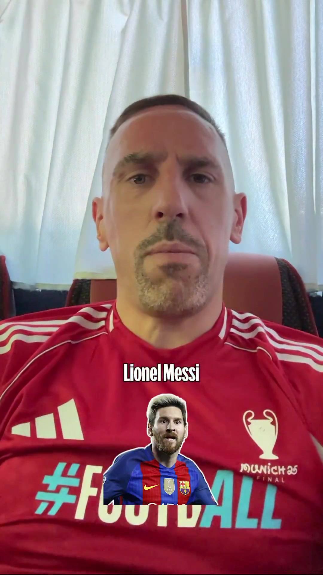 提起欧冠首先想到谁？里贝里奥科查回答梅西，卡洛斯等3人选齐祖